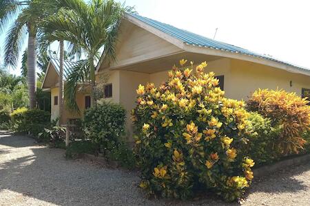 Language Point Cottages, Diani