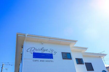 Bridge33 Cafe & Hostel, Takagi