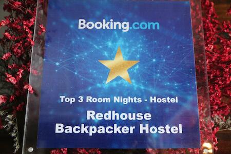 Redhouse Backpackers Hostel