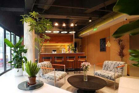 Best Party Hostel: Amic Girls' Hostel (shenzhen Shekou Sea World), Shenzhen