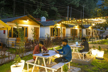 Best Party Hostel: The Hosteller Kasol, Riverside, Kasol