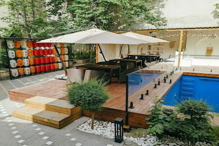 Silk Way Hostel, Tehran