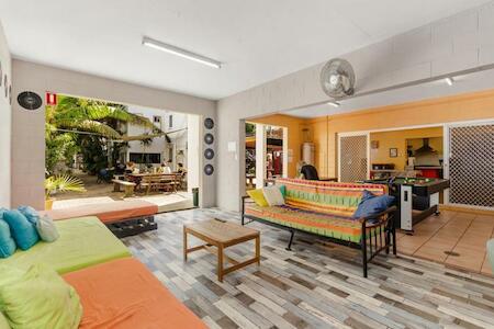 Best for Solo Traveler: Civic Guest House Backpackers Hostel, Townsville