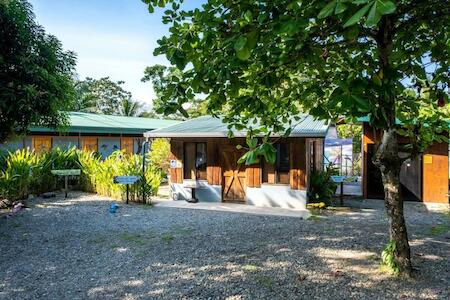 Best for Female Solo Traveler: Karandi Hostel, Uvita