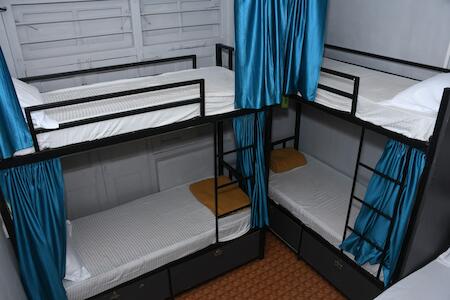 Hangout Dormitory For Male & Female