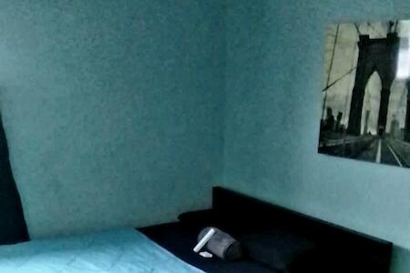 The Vibe, Los Ángeles The Vibe, Los Ángeles