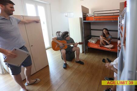 Jammin' Rimini Party Hostel