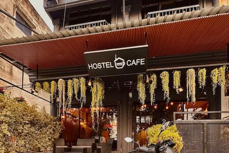 Best Party Hostel: Friends Station Hostel & Cafe, Pattaya