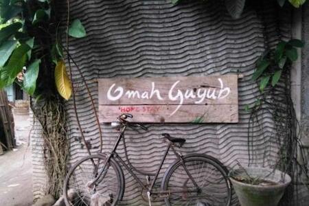 Omah Guyub, Kasihan Omah Guyub, Kasihan