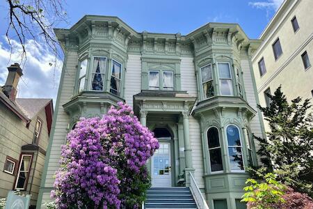 Best for Solo Traveler: Northwest Portland Hostel, Portland