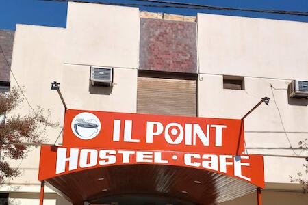 Hostel Il Point