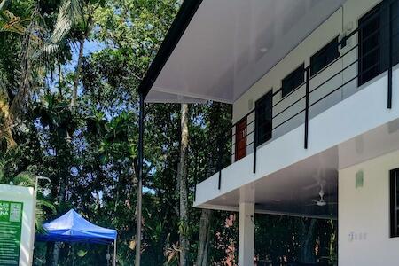 Best for Solo Traveler: Casajungla Hostel, Jacó