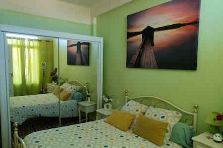 Hostel-Élisée-perpignan, Perpignan