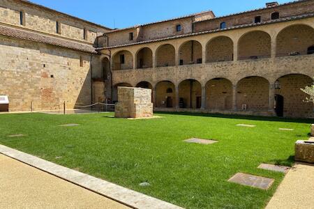 Best Party Hostel: Contessa Ava dei Lambardi, Monteriggioni