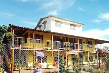 Bestes für Alleinreisende: Alojamiento Rural Alejandria, Quimbaya Bestes für Alleinreisende: Alojamiento Rural Alejandria, Quimbaya