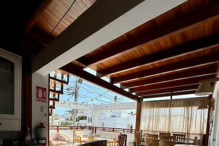 Best for Female Solo Traveler: Surfer Hostel El Quilla, Punta Hermosa