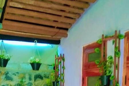 Best for Solo Traveler: Ella Kumi Hostel, Ella