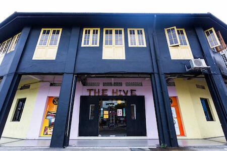 The Hive Singapore Hostel