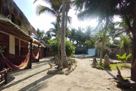 Laguna Hotel Mancora - Beach & Pool