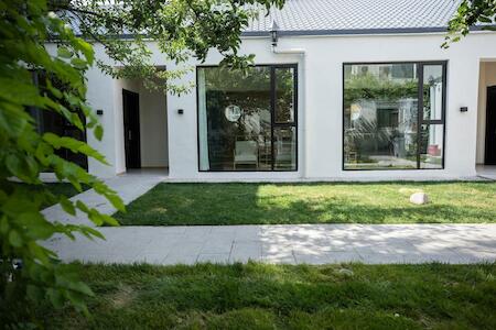 Best for Solo Traveler: Yining Biezhi B&b, Yining Airport