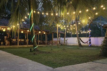 Best for Solo Traveler: One Decision Hostel, Unawatuna
