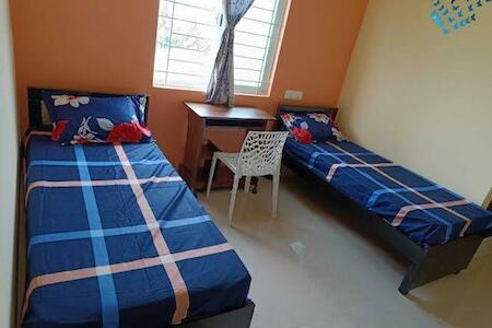 Lakshmi Narasimha Luxury Pg For Gents, Bengaluru