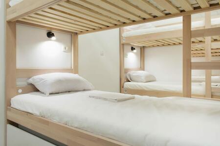 Gravitas Hostel, Split