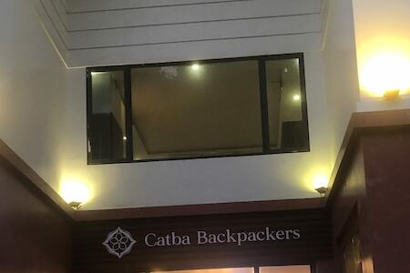 Catba Backpackers Hostel & Pool Bar