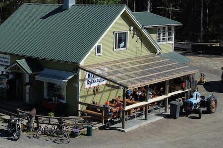 Best Party Hostel: Kyläkaupan Motelli, Räyskälä Best Party Hostel: Kyläkaupan Motelli, Räyskälä