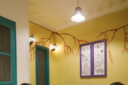 Best for Female Solo Traveler: Hostel Mantra, Mumbai