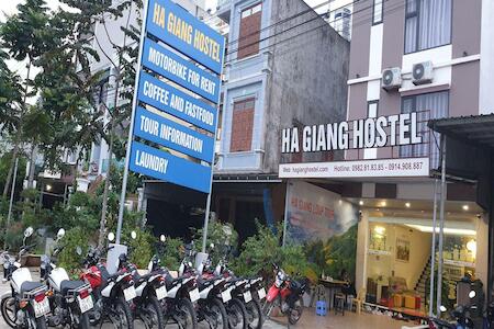 Ha Giang Hostel Motorbike & Tour