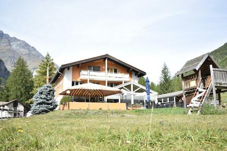 Restaurant & Hostel Hole In One, Randa Restaurant & Hostel Hole In One, Randa