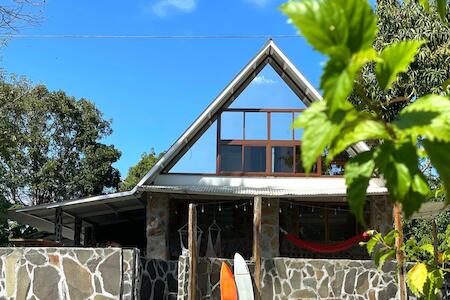 La Chamba Surf House, Santa Catalina
