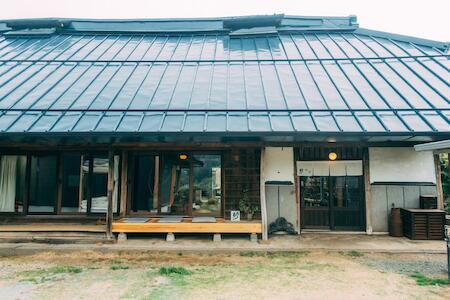 ゲストハウス紡, Ubaguchi