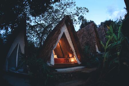 Best for Female Solo Traveler: Hostel Da Vila, Ilhabela