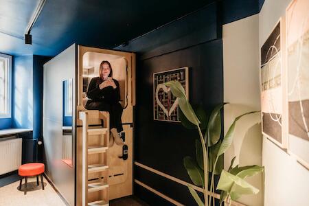 Best for Female Solo Traveler: Capsule Hotel - Copenhagen, Copenhague