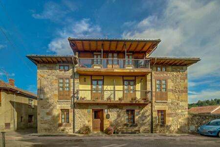 Posada Corral Mayor, La Serna Posada Corral Mayor, La Serna