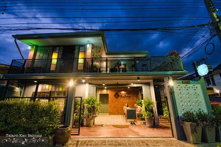 Best for Solo Traveler: Talardkao Balcony, Krabi