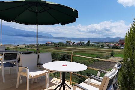Villa Stone Dream Ohrid Lake View