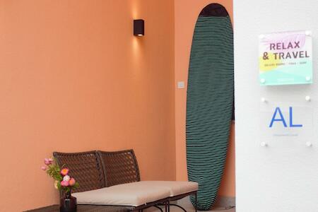 Relax & Travel, Almada