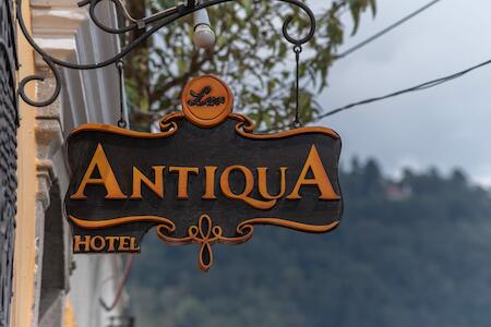 Lar Antiqua Hotel