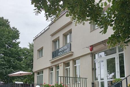 Best for Solo Traveler: Hostel Holland, Bacau
