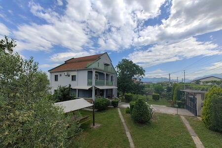 Green Garden Hostel, Shkoder