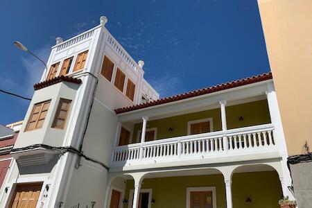 Best for Solo Traveler: Albergue Gran Canaria, Las Palmas de Gran Canaria