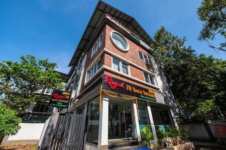 Best for Solo Traveler: Royal 78 Backpackers - Bar & Restaurant, Anjuna