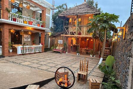 Best Party Hostel: Serengeti Home, Arusha