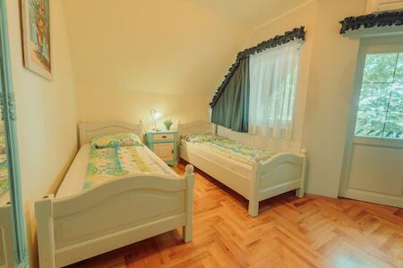Pater Apartments & Rooms