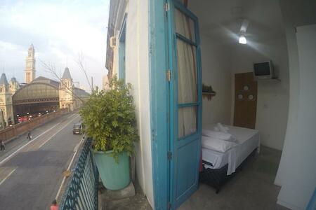 Balcony Hostel Hotel