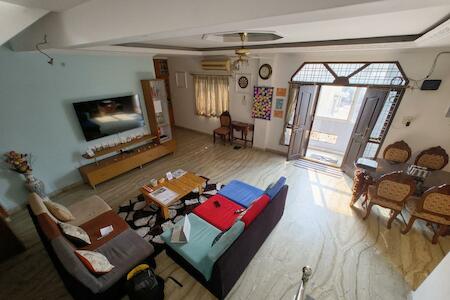 Best for Solo Traveler: Bonjour Travellers Hostel, Hyderabad