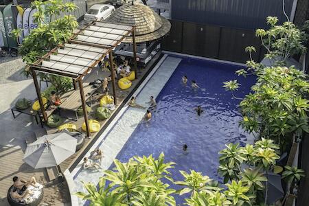 Best Party Hostel: Sea Beach Hostel & Club (AoNang Beachfront), Ao Nang